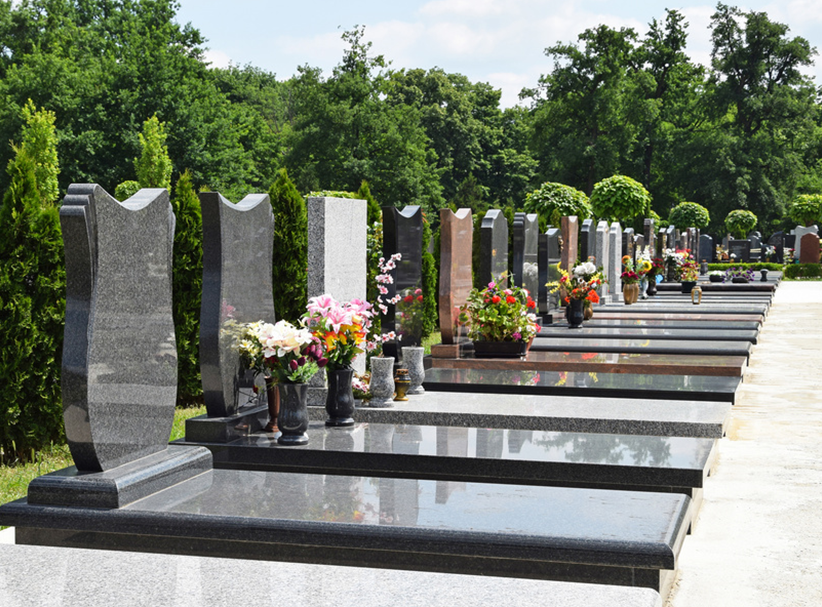 Entretien de tombe et fleurissement